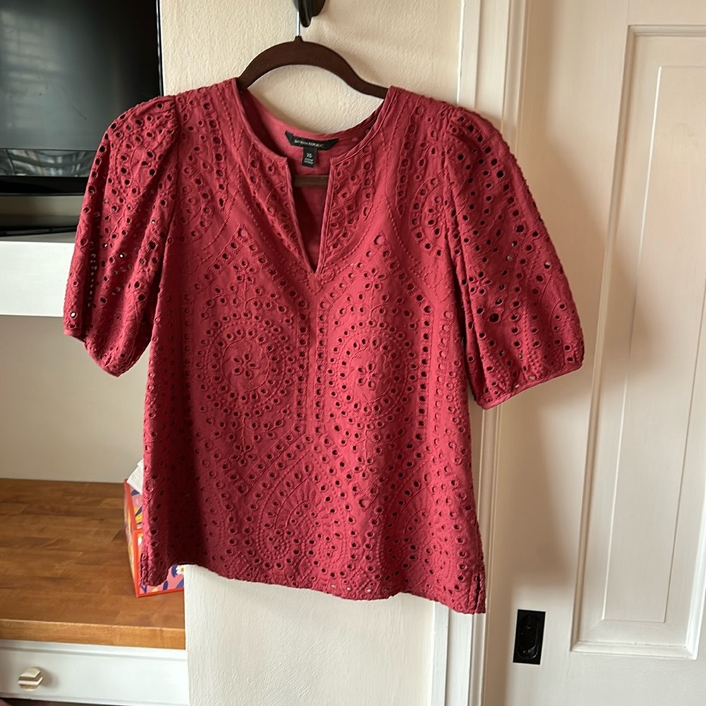 Banana republic eyelet shirt